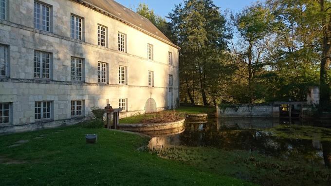 Logis Hotel Le Relais Du Moulin Valençay Dış mekan fotoğraf
