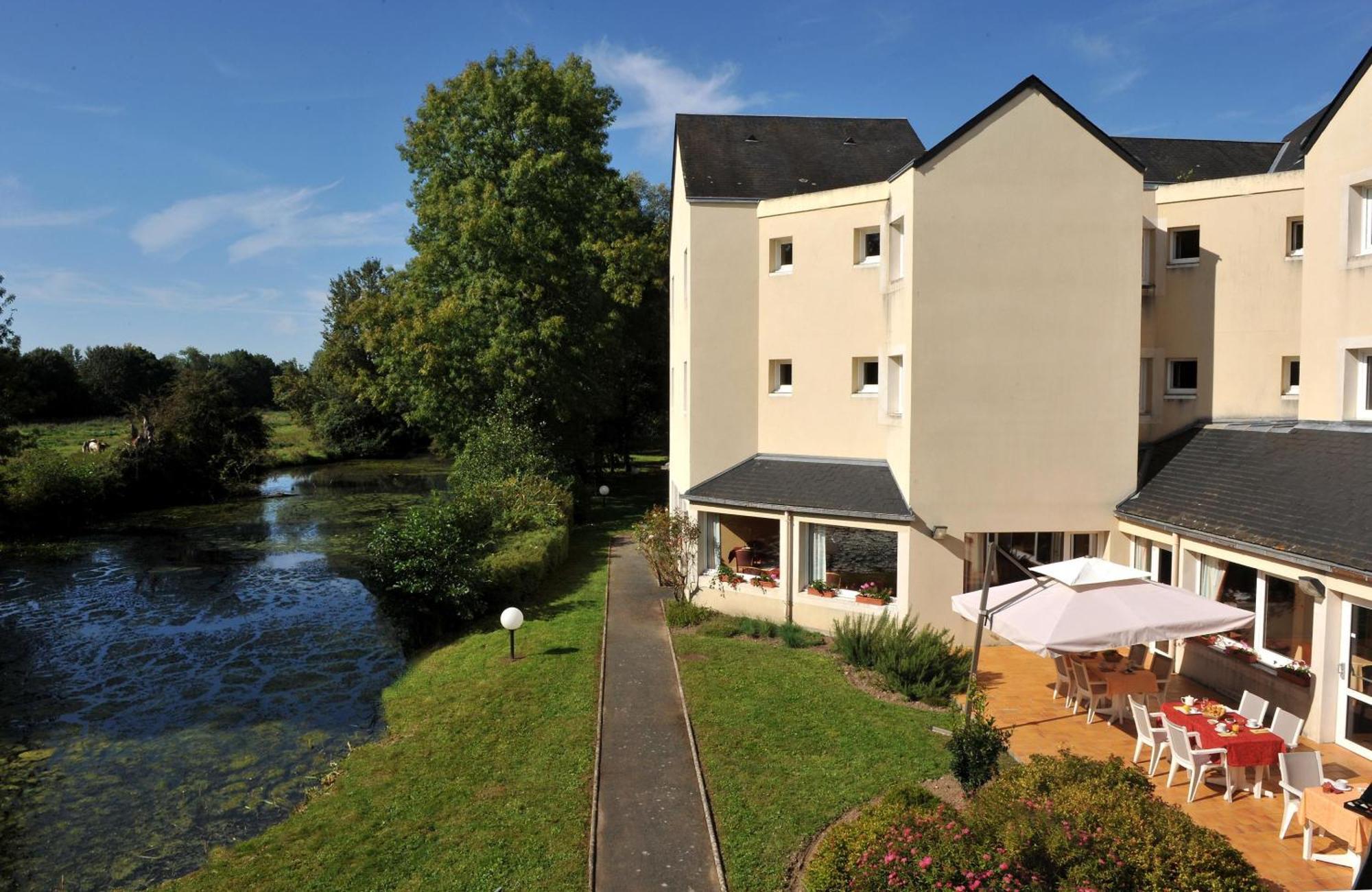Logis Hotel Le Relais Du Moulin Valençay Dış mekan fotoğraf